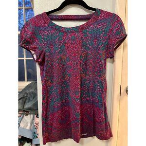 MARC by MARC JACOBS size S purple print knit top open back short sleeve